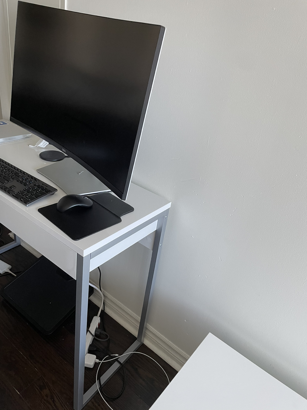 Cozy Office Desk & Chair - photo 4
