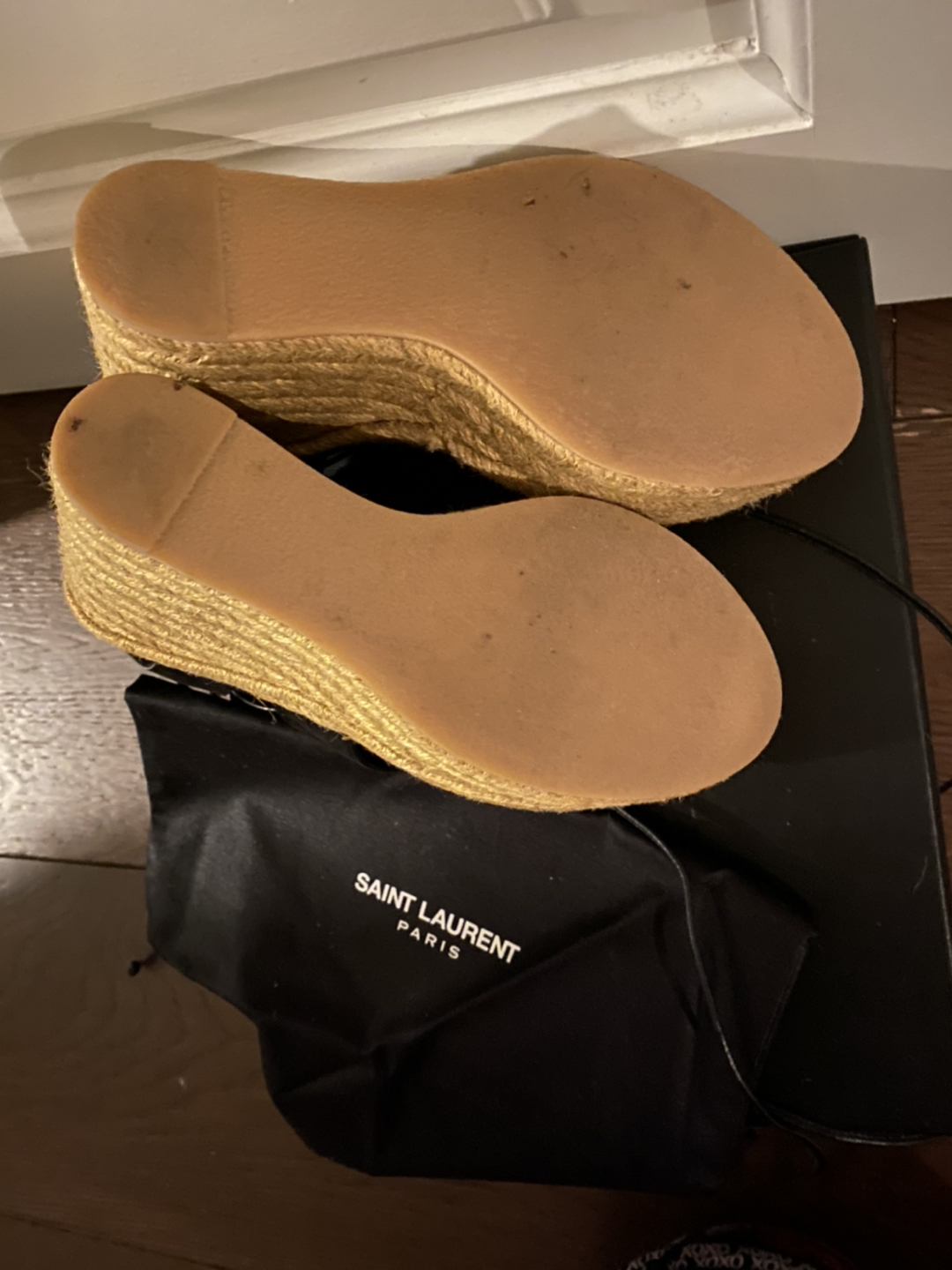 YSL Sandals image indicator(3)