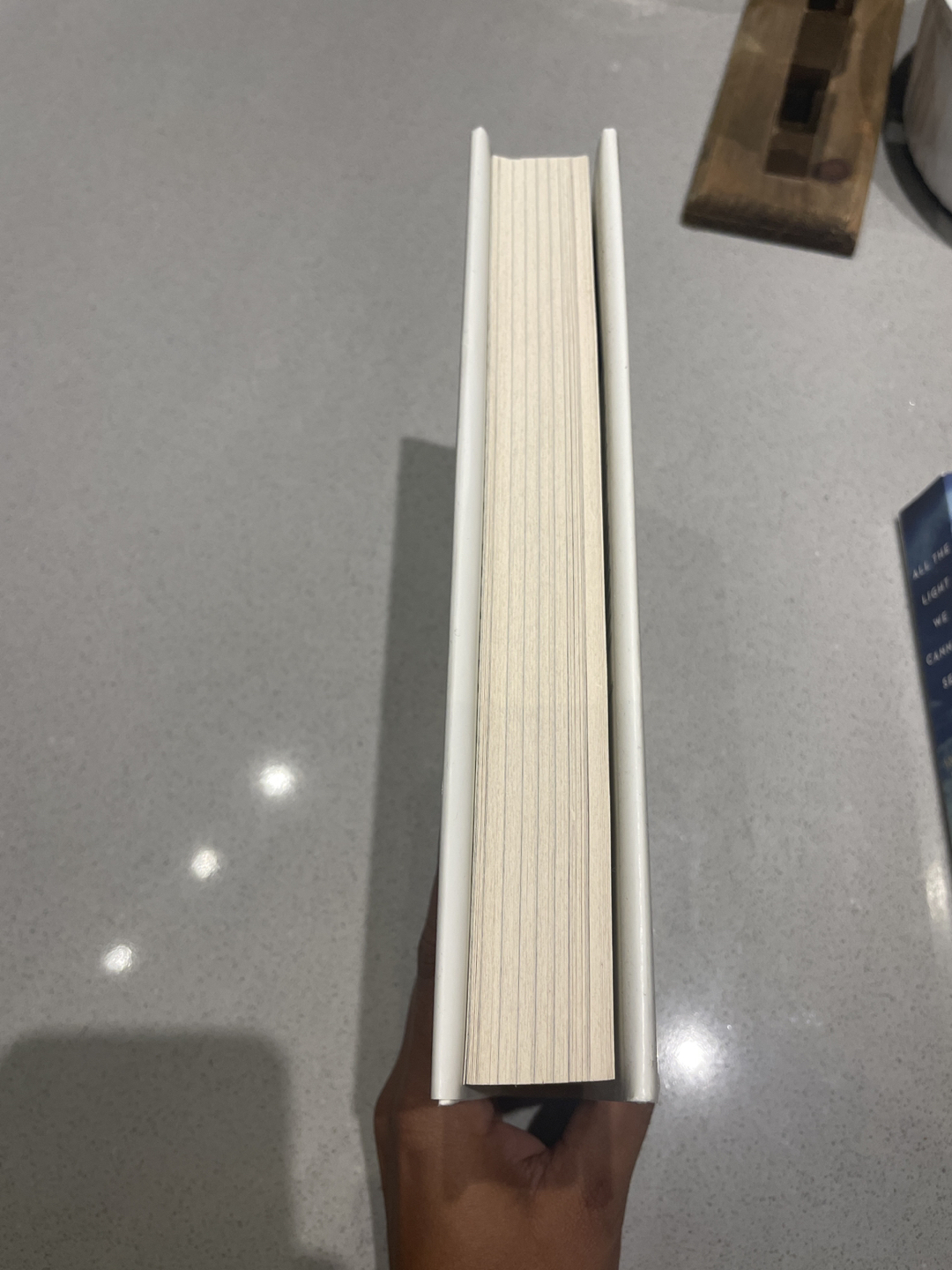 Atomic Habits: Self help book to build good habits image indicator(2)