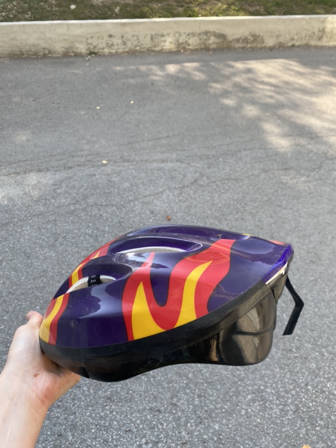 Bike helmet - photo 2