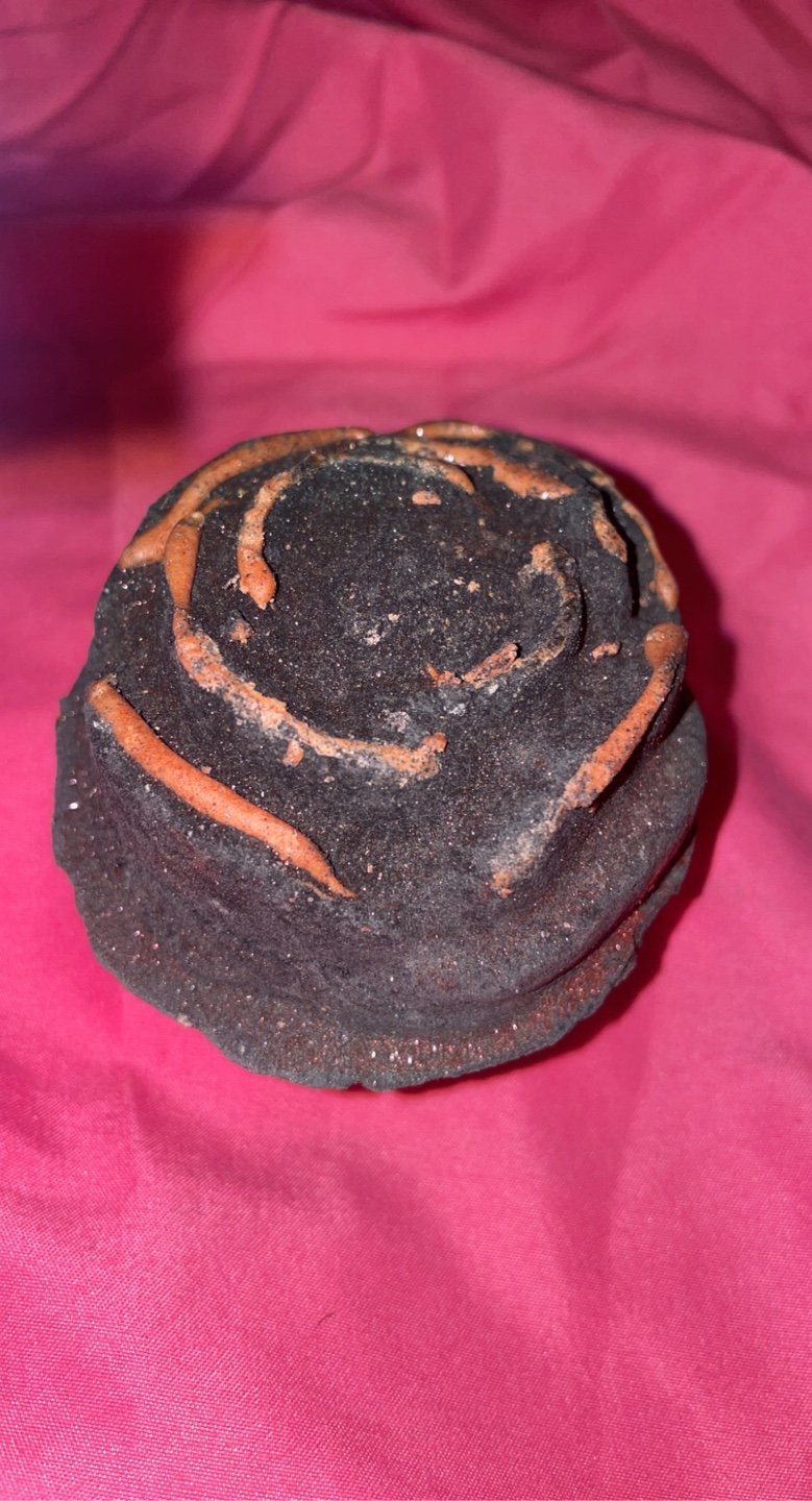 Lush Cosmetics RARE Black Rose Bath Bomb