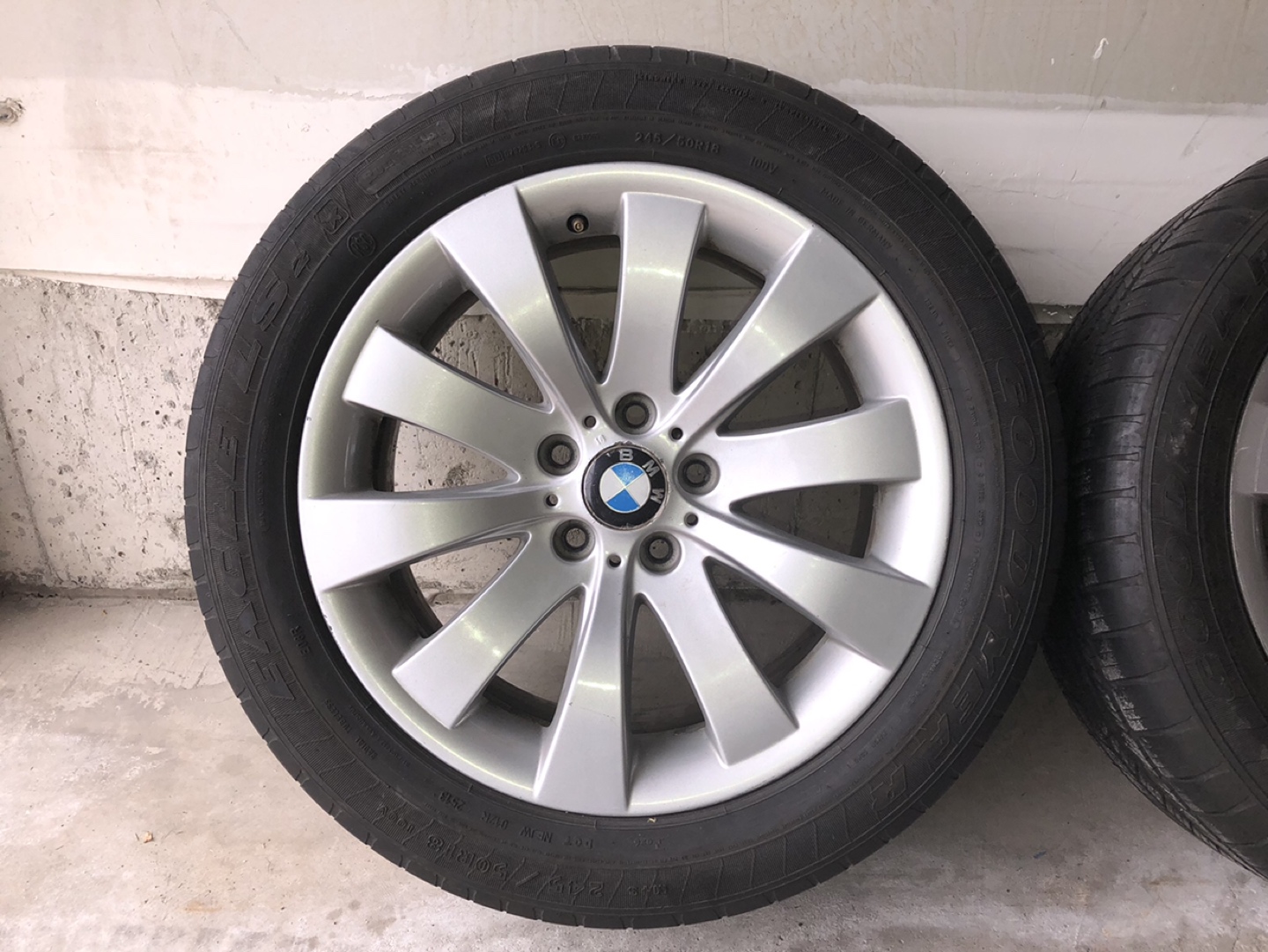 BMW 18” Rims - photo 2