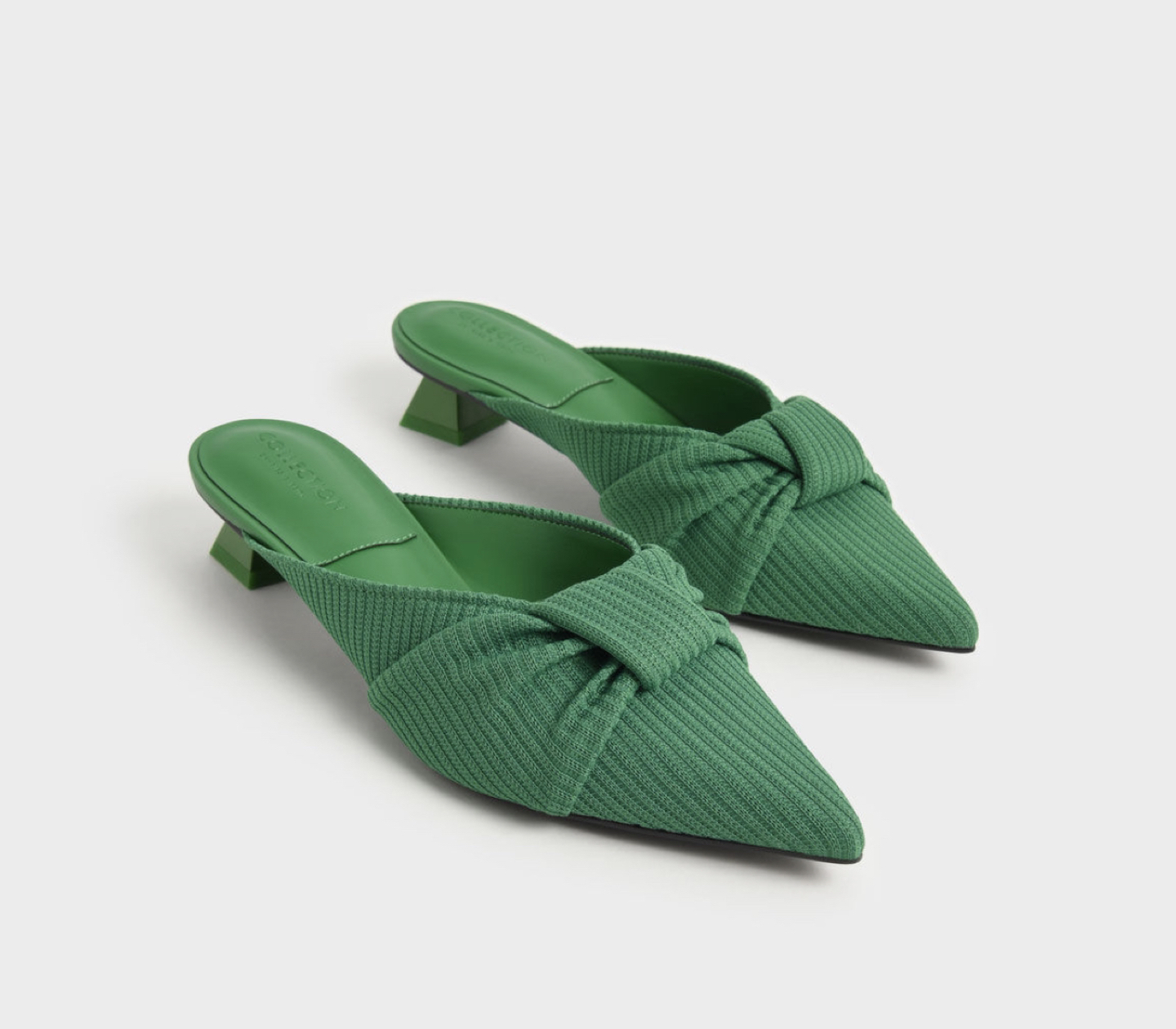 Charles & Keith Knotted Mule（Size 38)