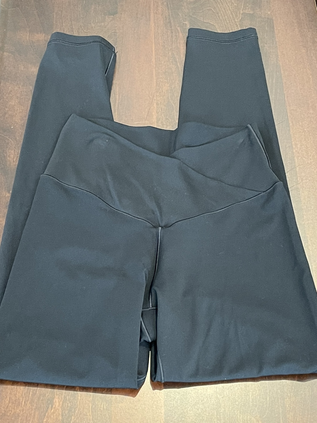 Aerie Offline Real Me High Waisted Crossover Leggings 7/8 Med thumbnail