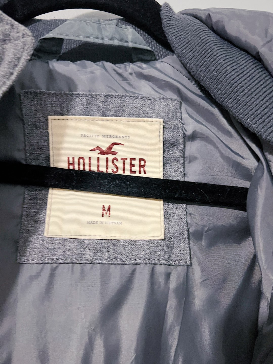 Holister Jacket image indicator(2)