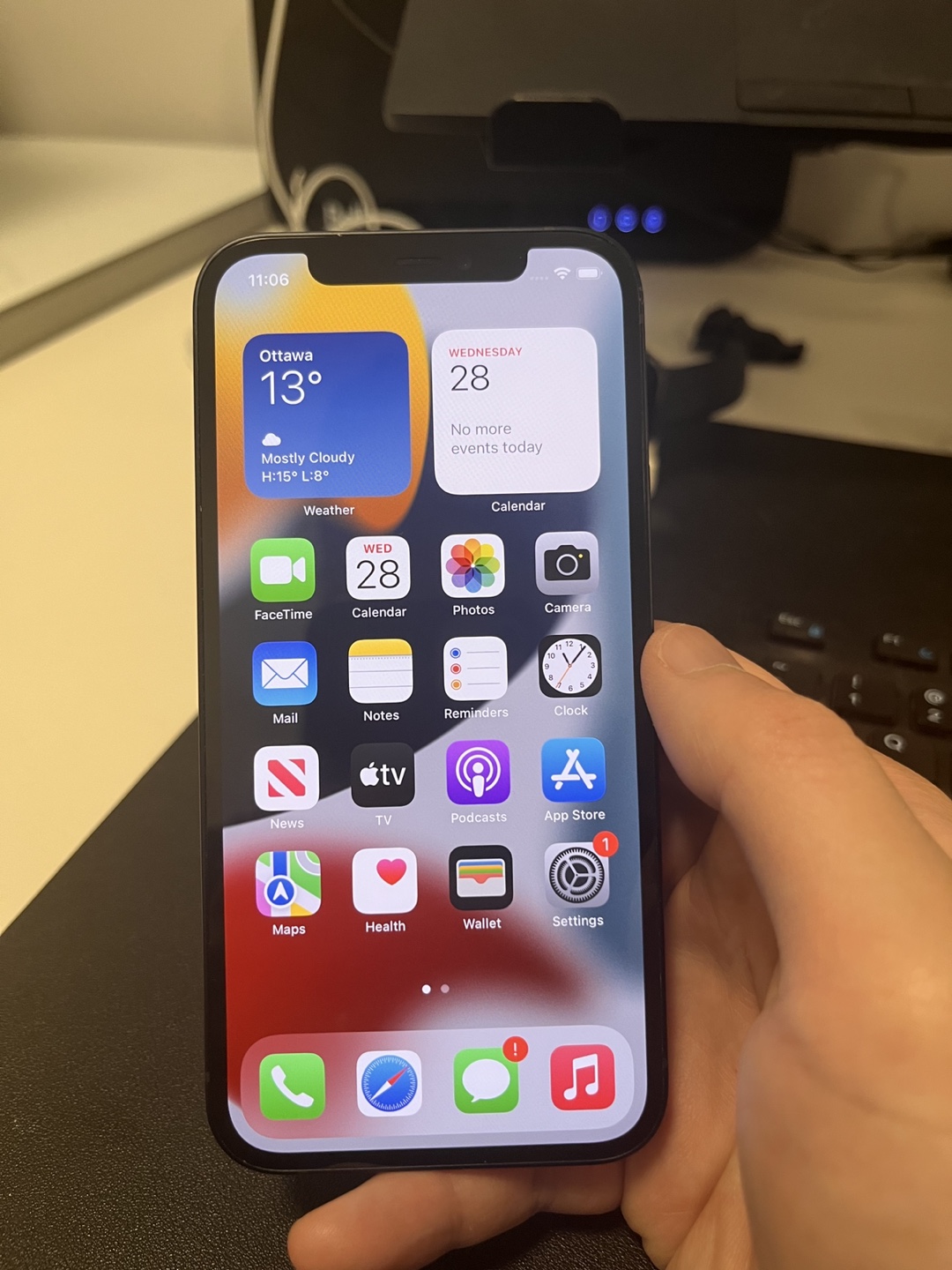 Iphone 12 Black 64GB - photo 4