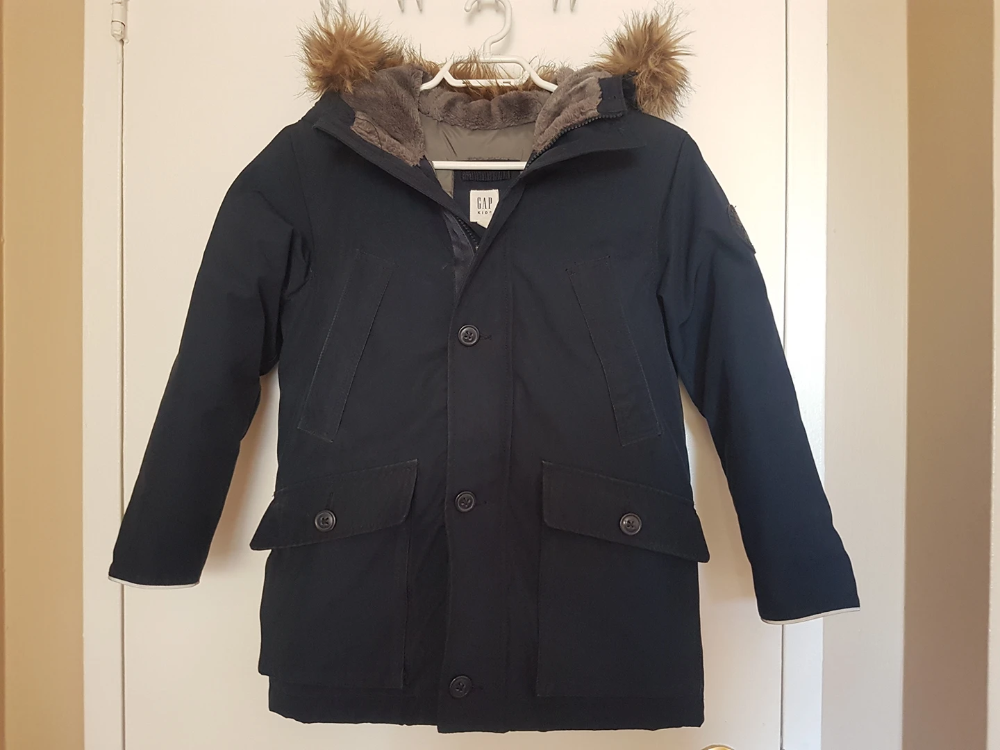 Gap Winter Jacket Very Cold Temperatures Boys Regular Medium image indicator(2)