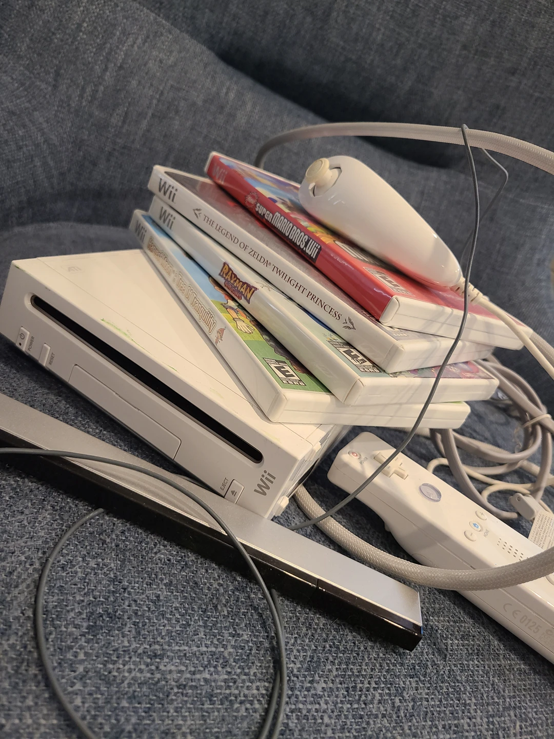 wii, controller and games