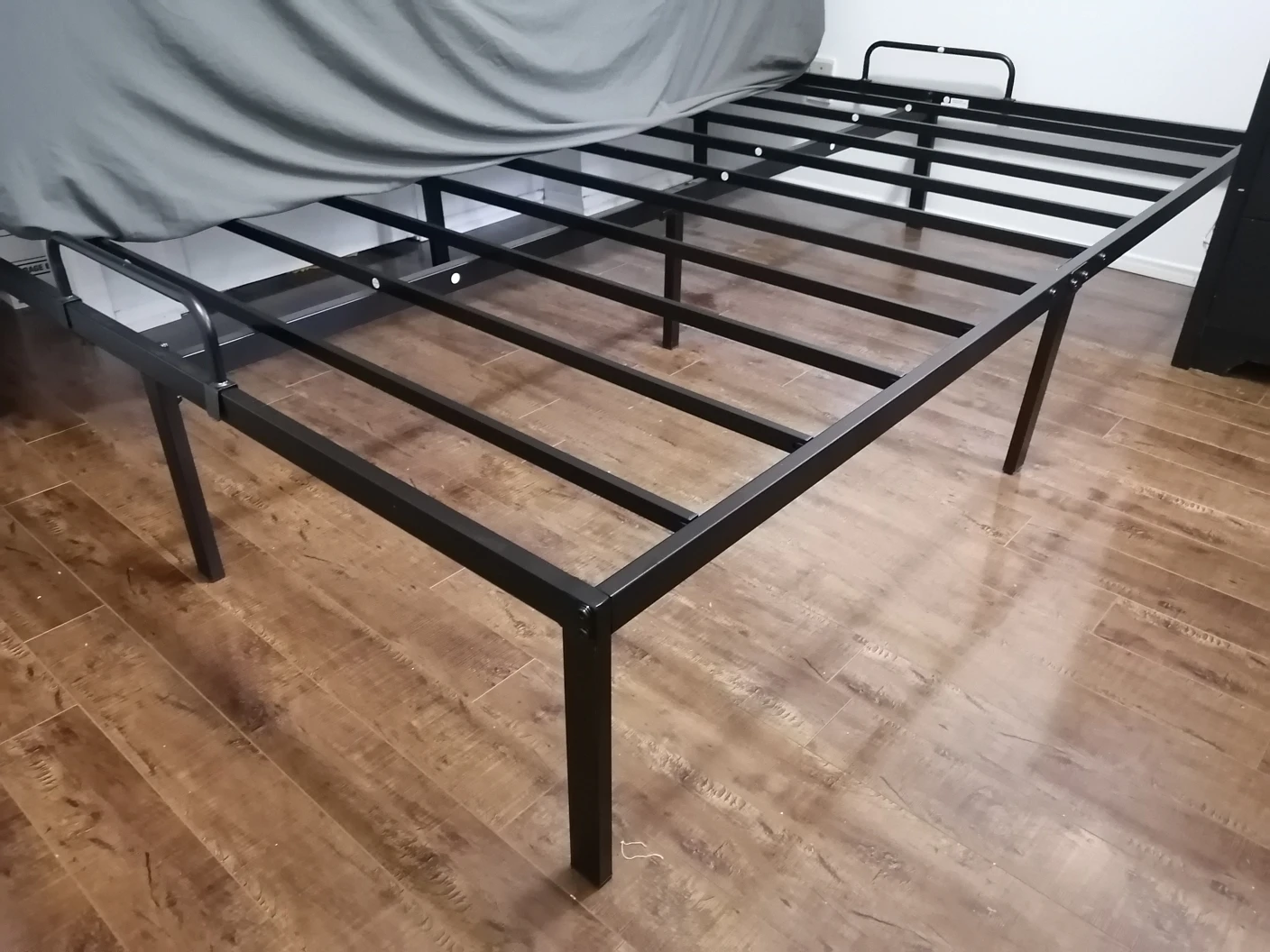bed frame - photo 2