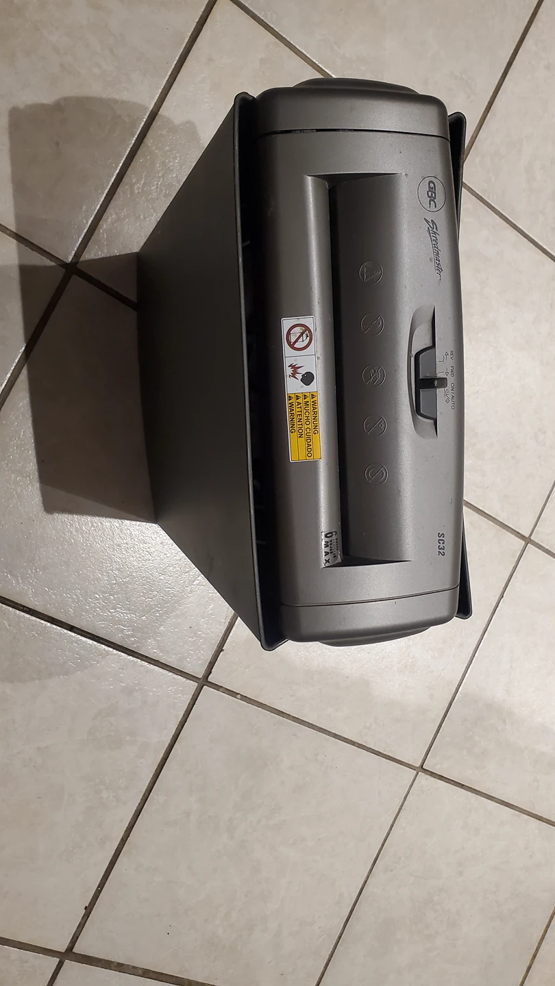 FREE electric paper shredder