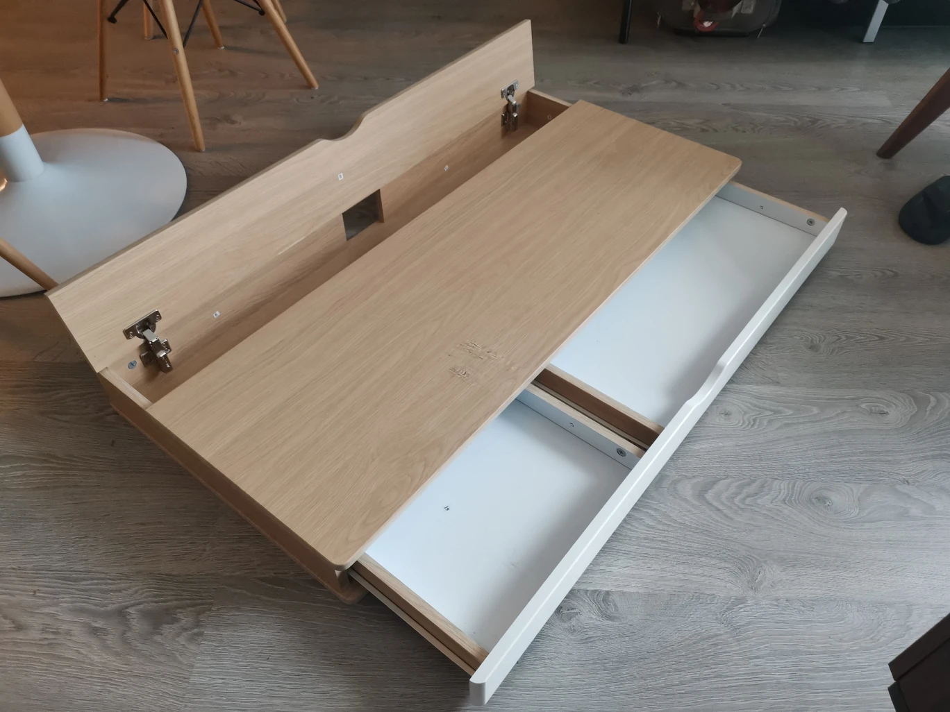 Brown/White Office desk - photo 2