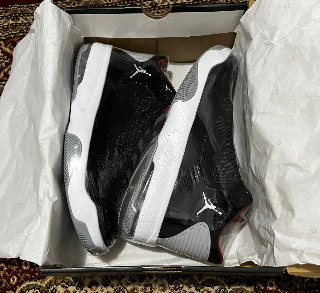 Jordan Max Aura Black For (MEN) SIZE 11.5 thumbnail