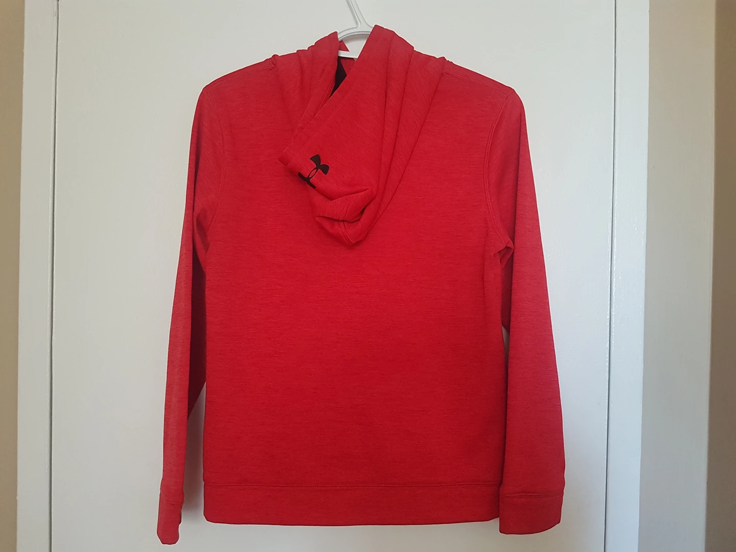 Under Armour Hoodie Red image indicator(2)