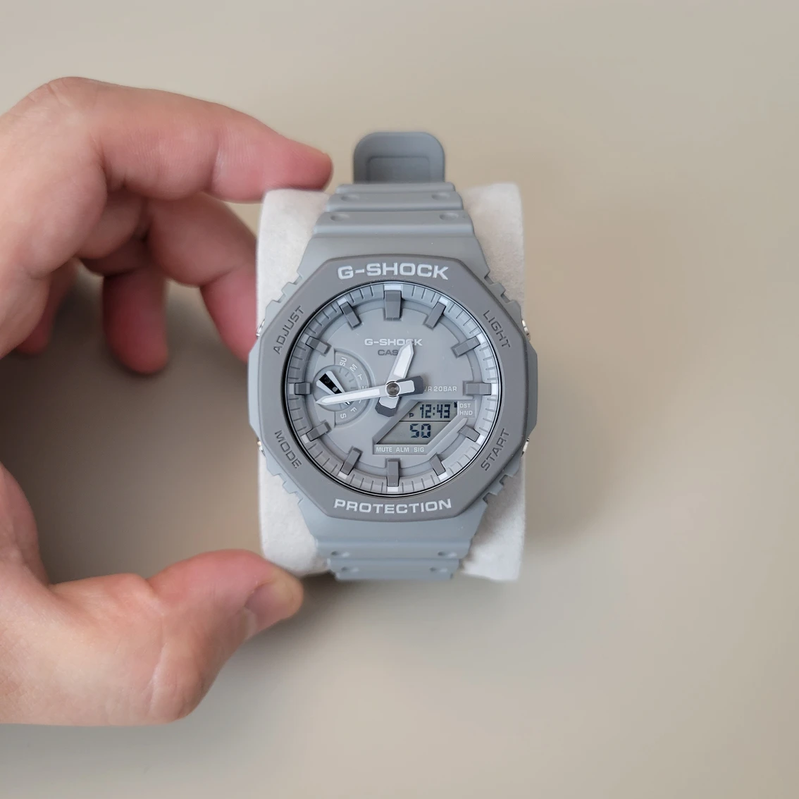 Casio G-SHOCK GA-2110ET Grey Watch thumbnail