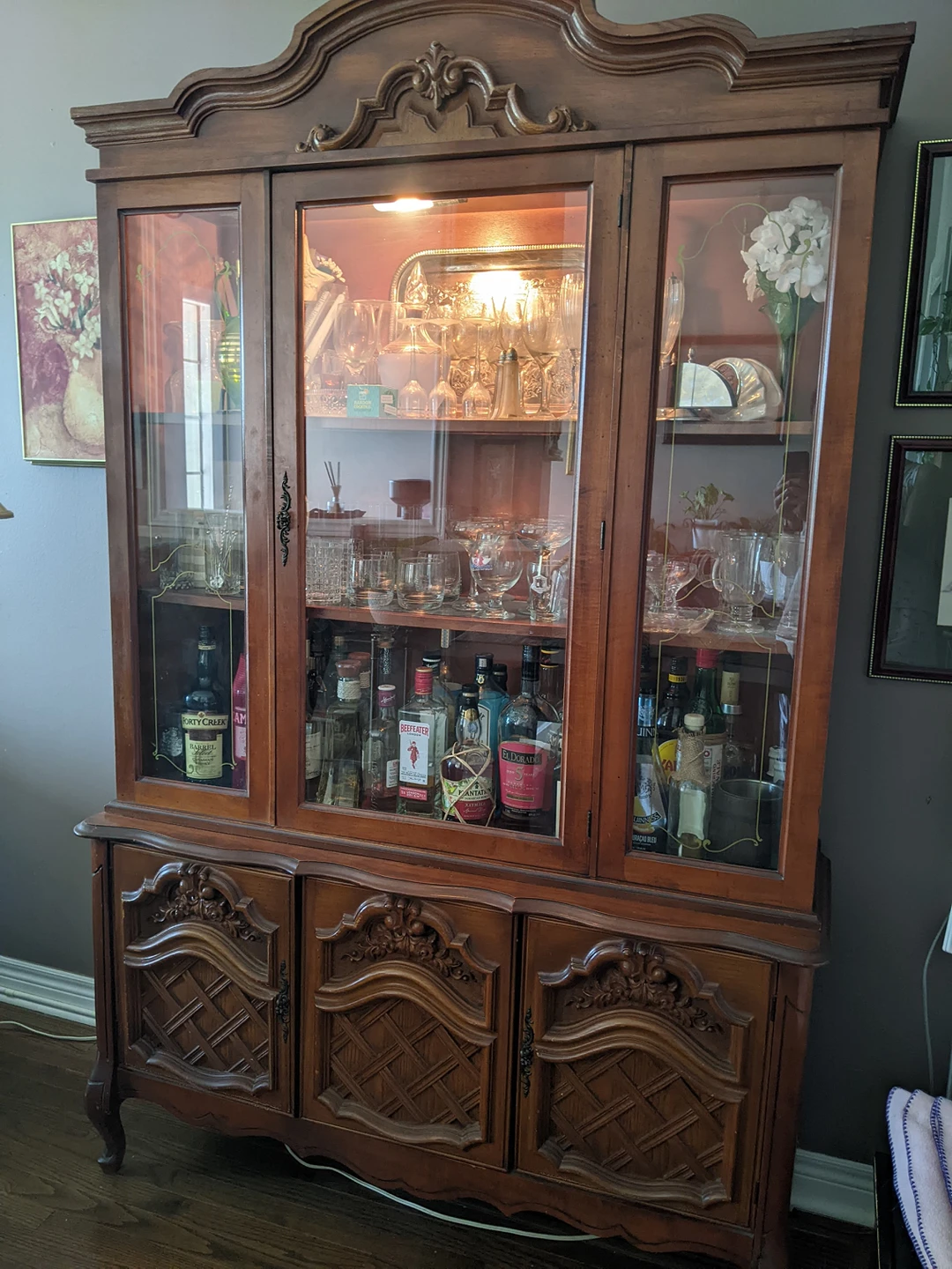 Solid Wood China Cabinet (2 pieces) thumbnail
