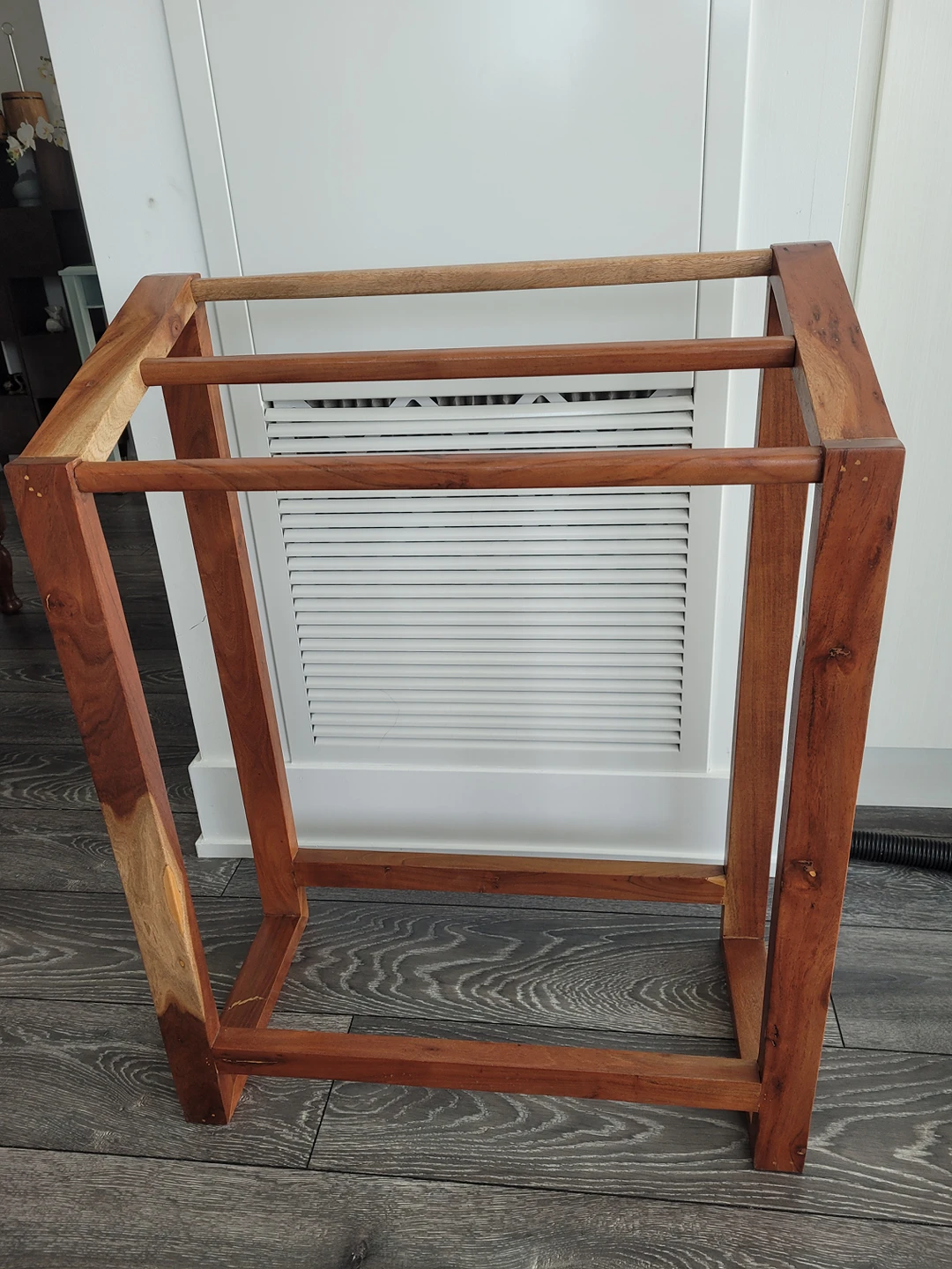 wooden blanket rack thumbnail