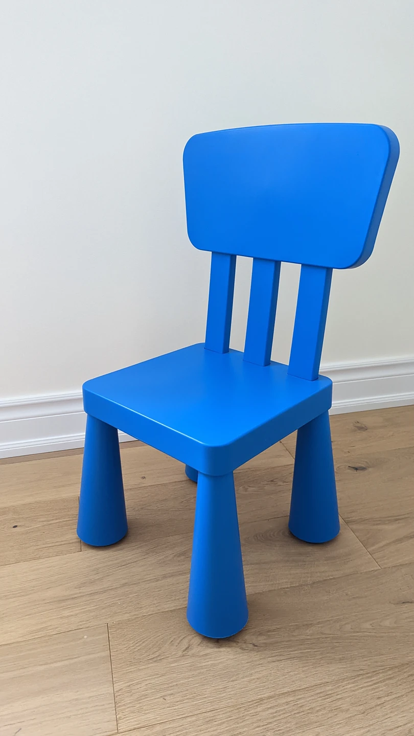 IKEA - MAMMUT Children Chair thumbnail