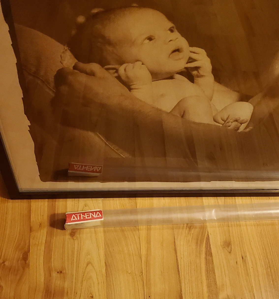 Large Framed poster image indicator(2)