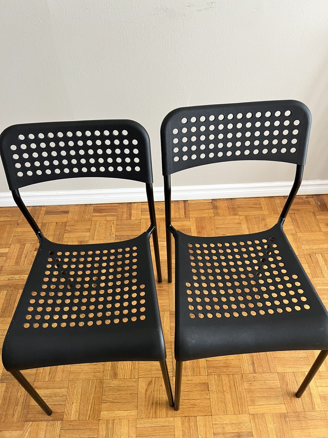 Chairs thumbnail