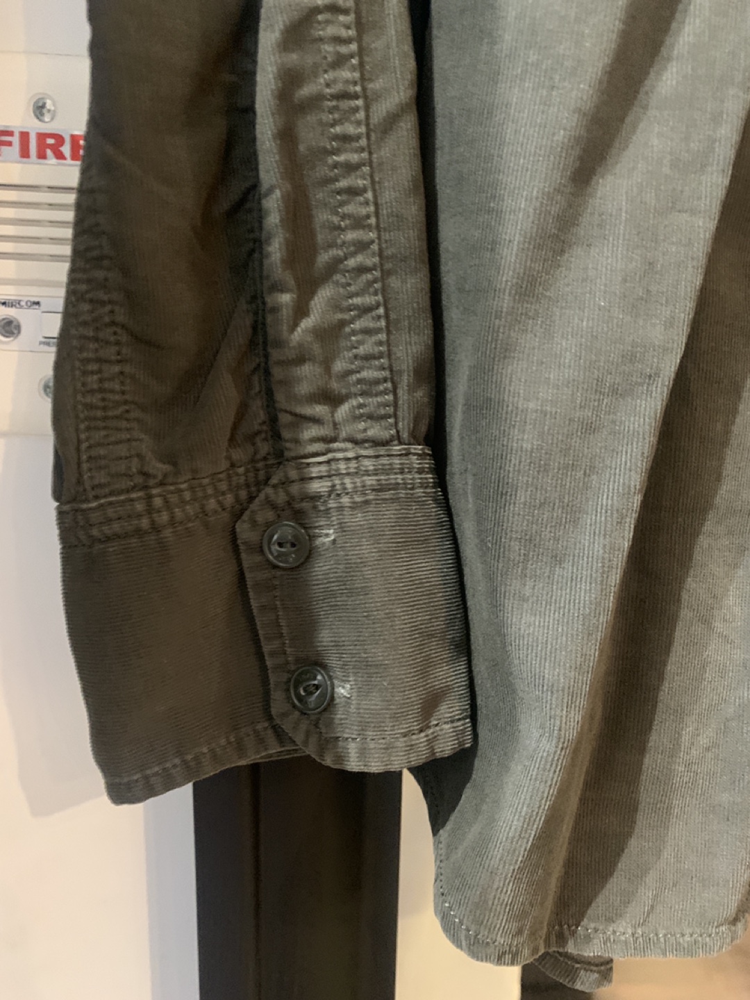 TNA forest green overshirt XS Women’s image indicator(3)