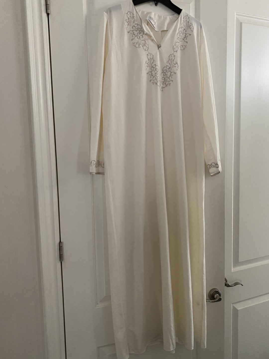 Women’s plus size house dress thumbnail