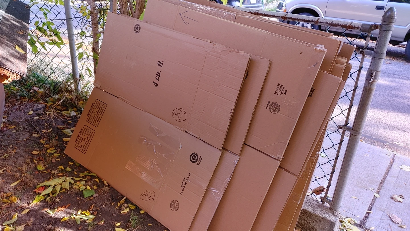 FREE! Moving boxes, medium and large thumbnail