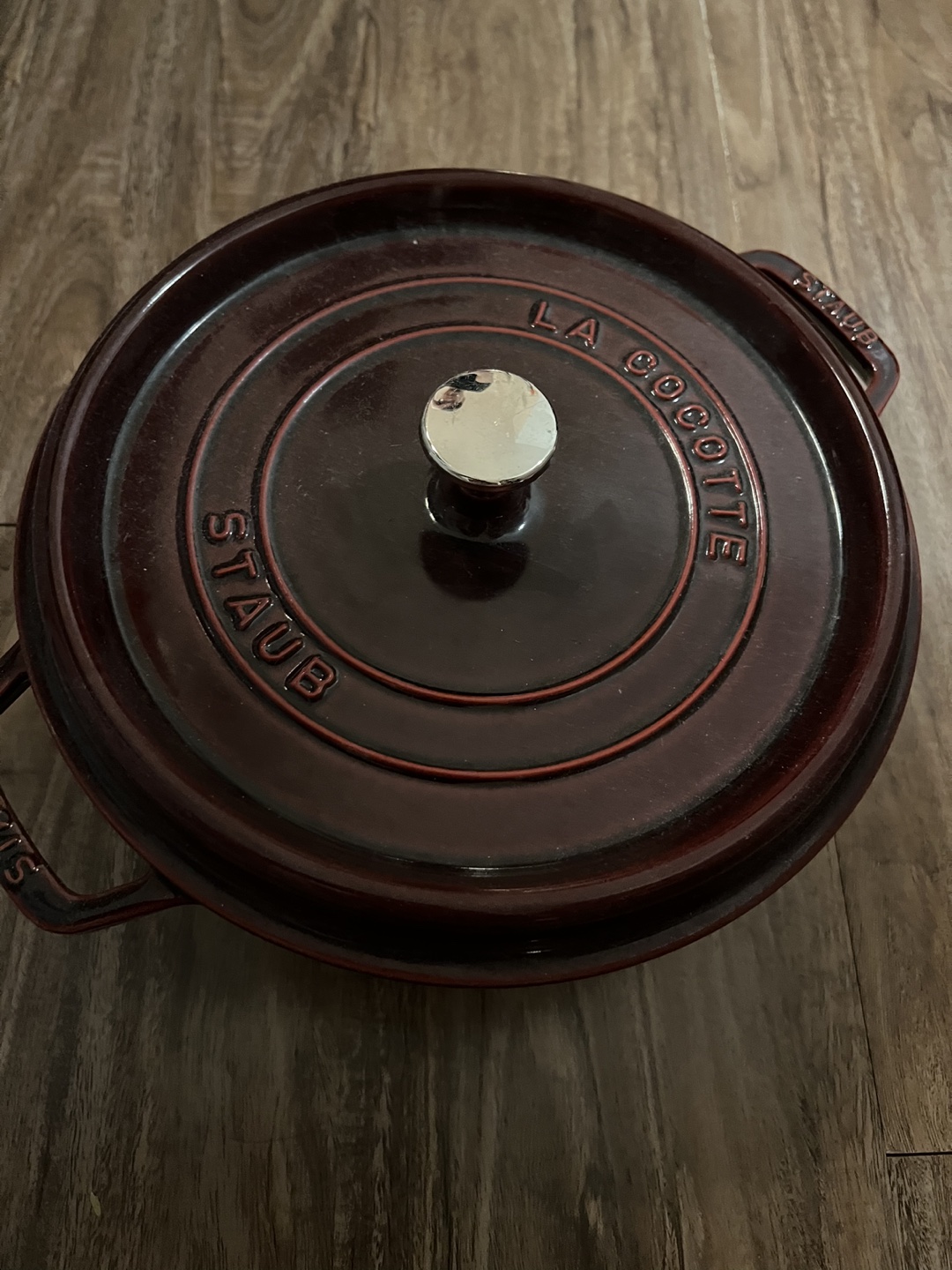 STAUB LA COCOTTE
5.25 L CAST IRON ROUND COCOTTE, GRENADINE-RED thumbnail