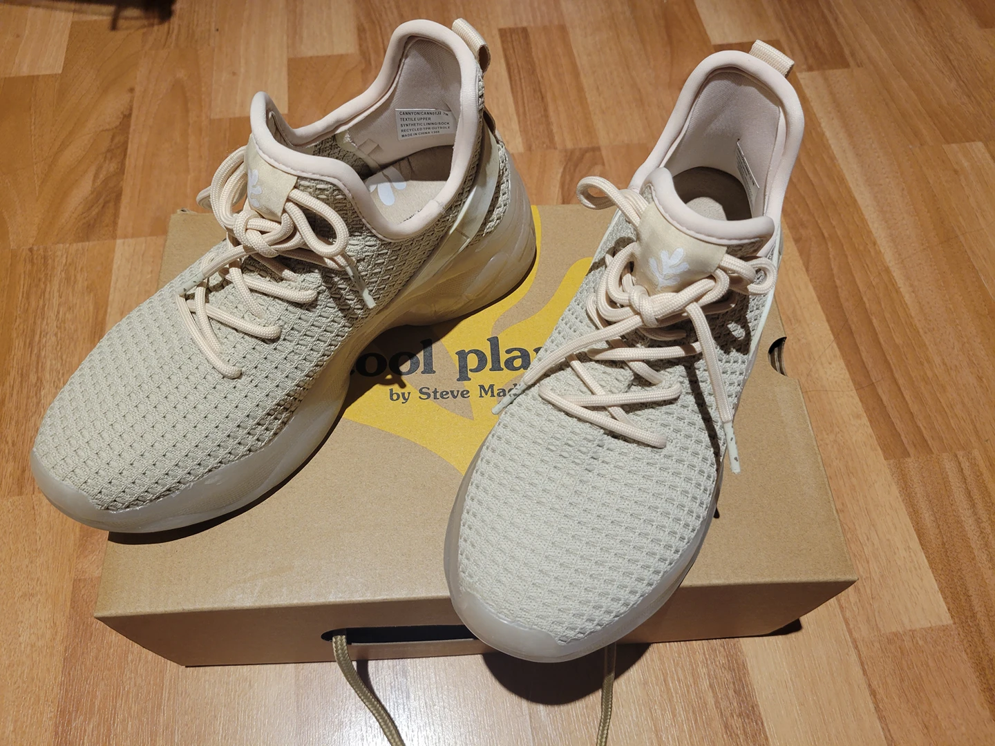 Steve Madden shoes 7
