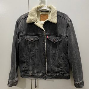 Levis Sherpa-Lined Jean Jacket