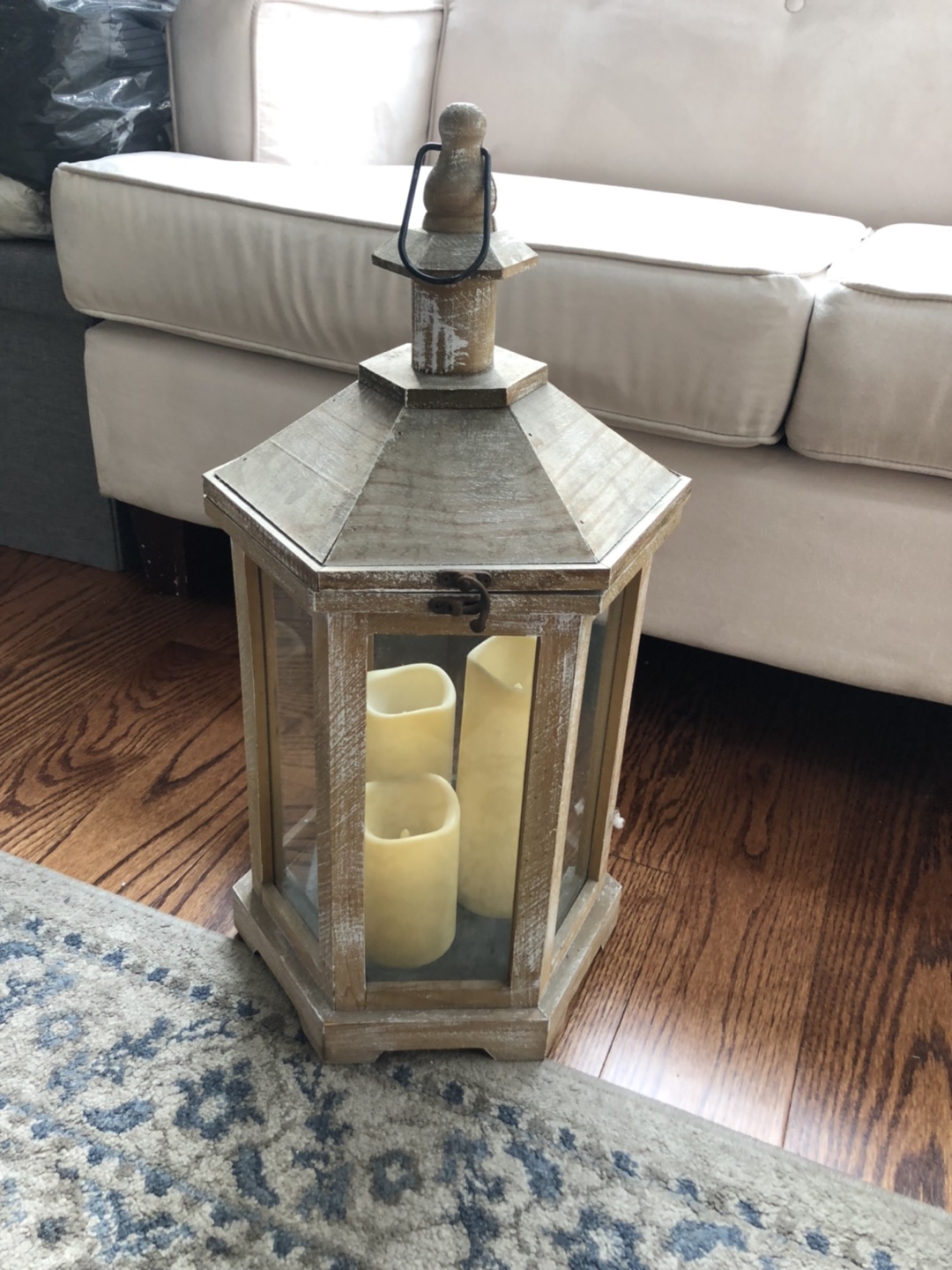 Large size wooden latern
