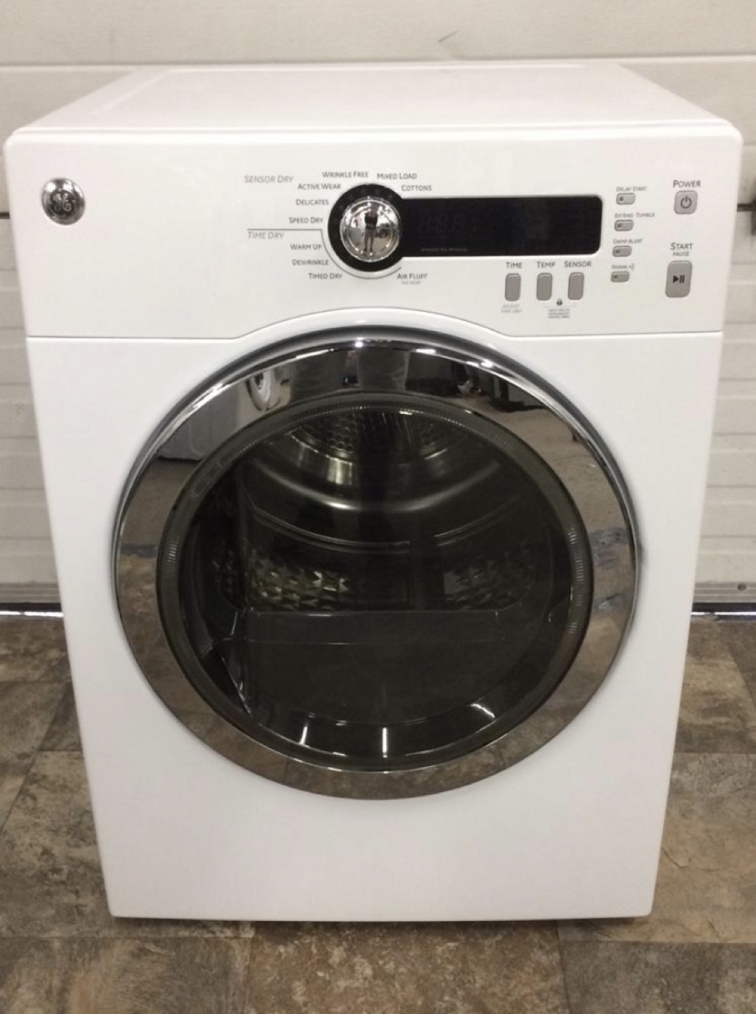 GE 24” dryer Model: PCVH480EK0WW thumbnail