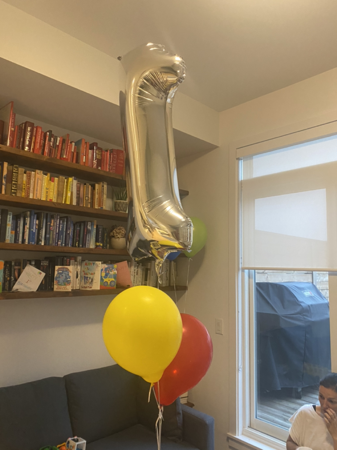 Free 1 year old birthday balloons thumbnail