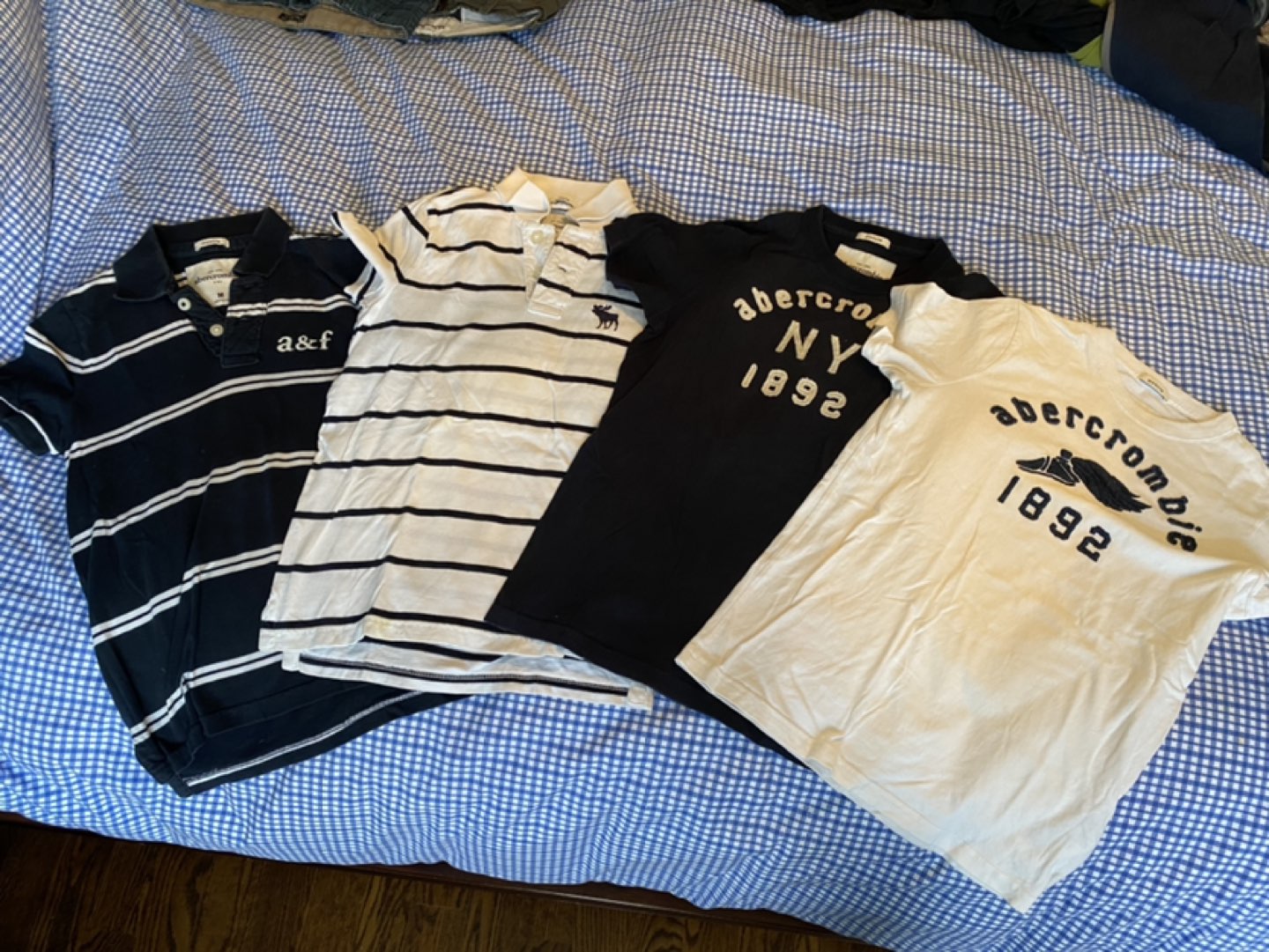 Abercrombie boys muscle fit tops bundle size M thumbnail