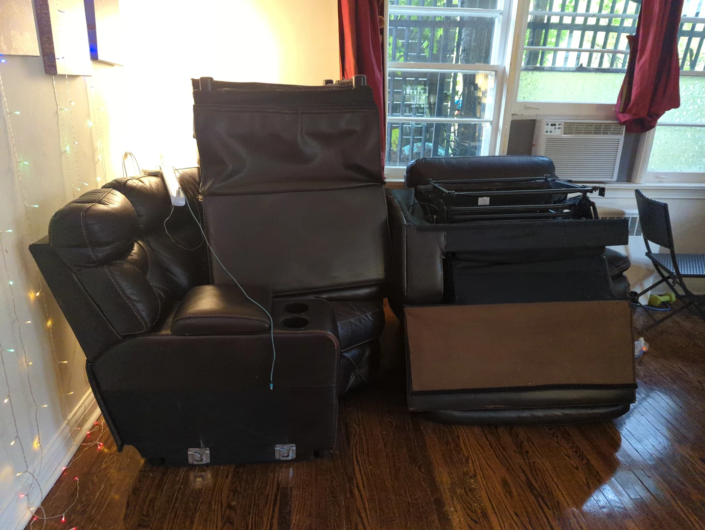 CURB ALERT  WORN RECLINER SECTIONAL COUCH 9'X10' #freecycle image indicator(7)