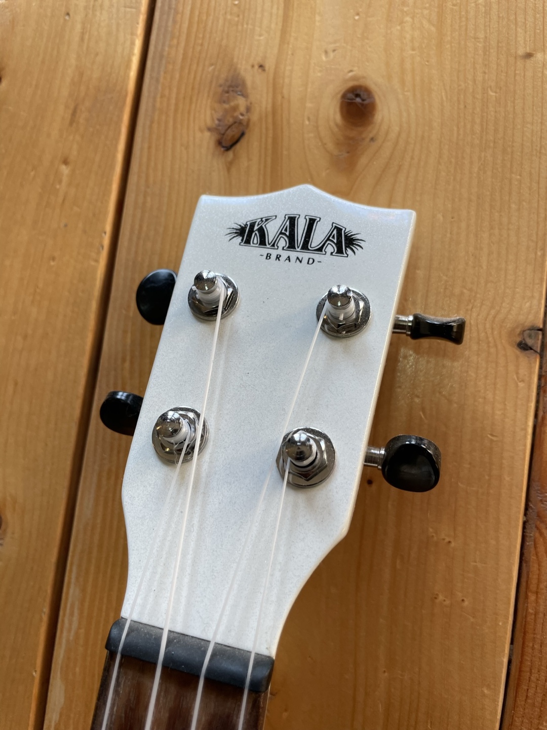 Kala Archtop Ukulele - Tenor - photo 3