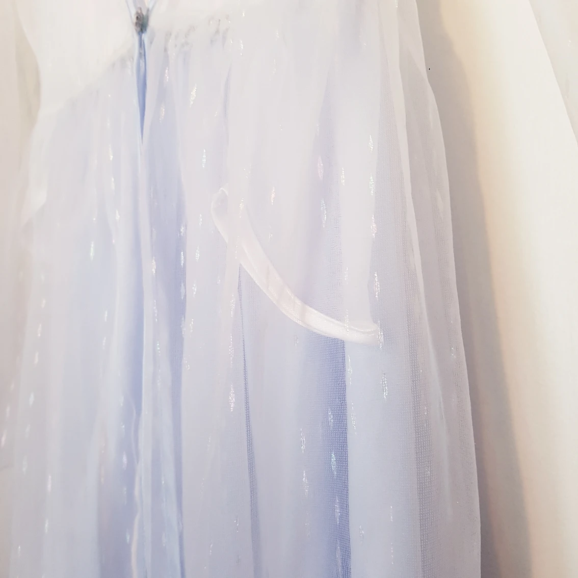 5 piece FROZEN Elsa costume image indicator(3)