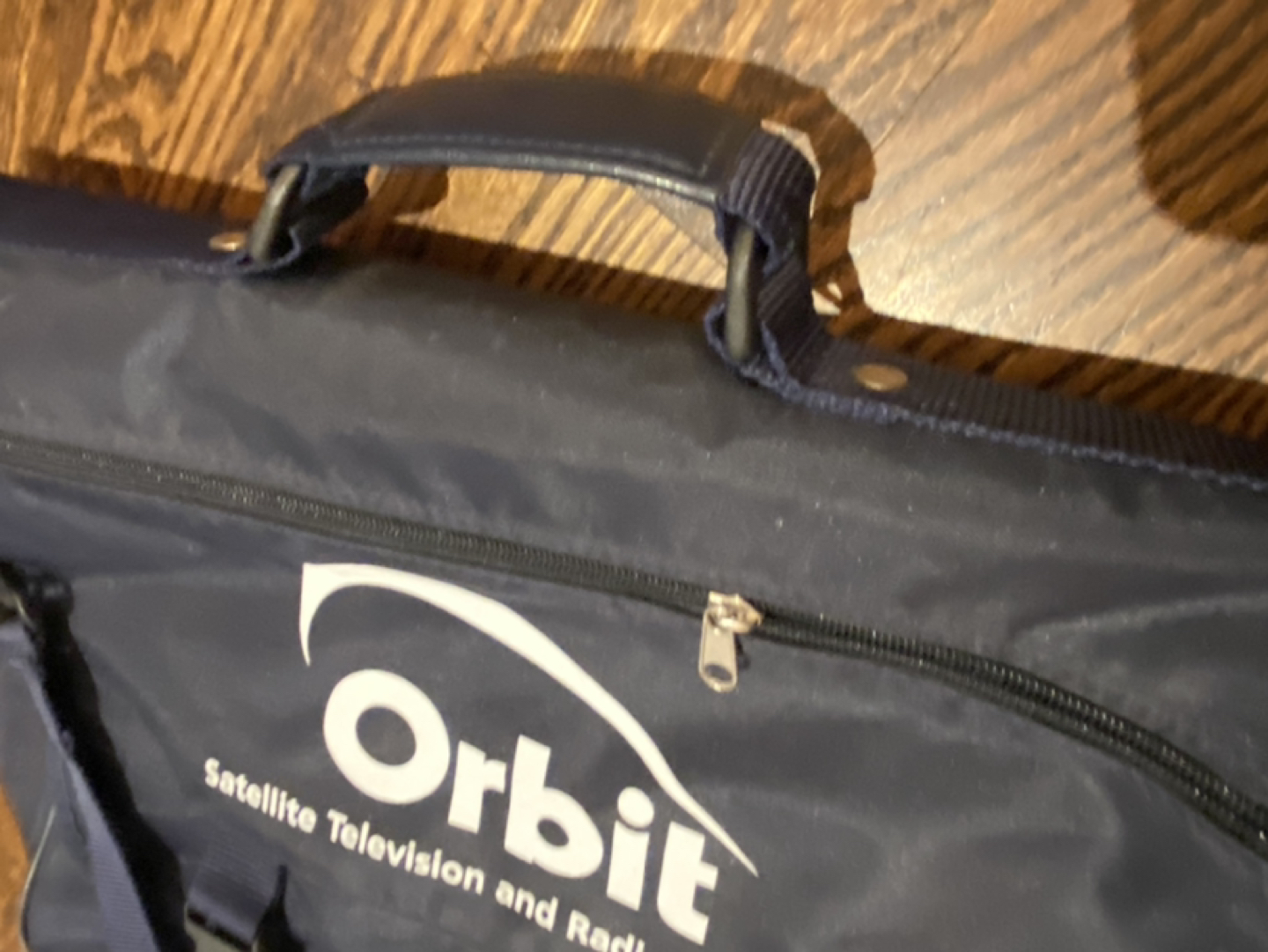 Book / computer bag thumbnail