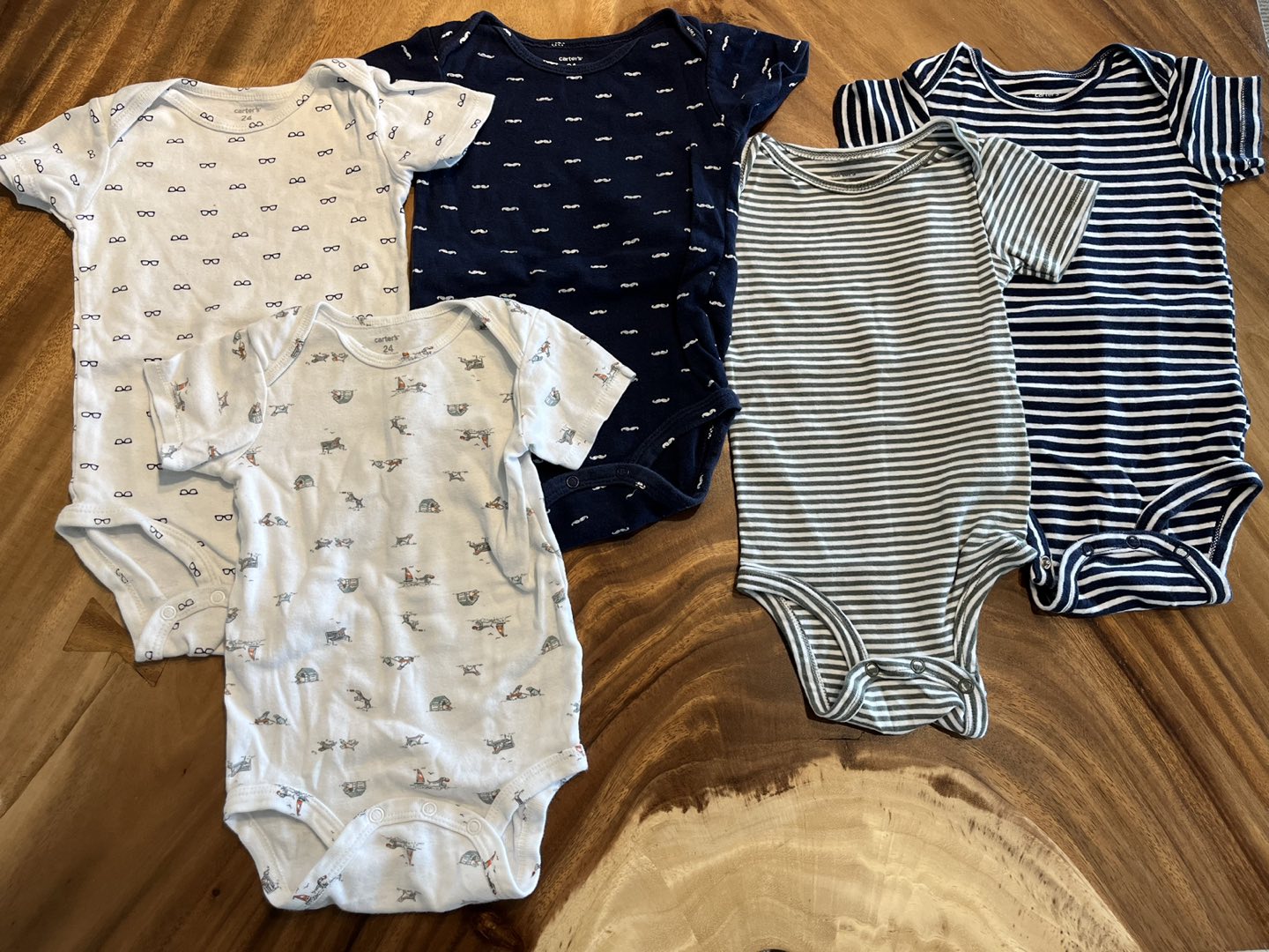 Baby onesies bodysuits thumbnail