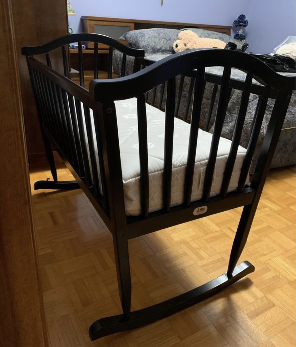 Rocking Wood Bassinet with Mattress and Play Arch