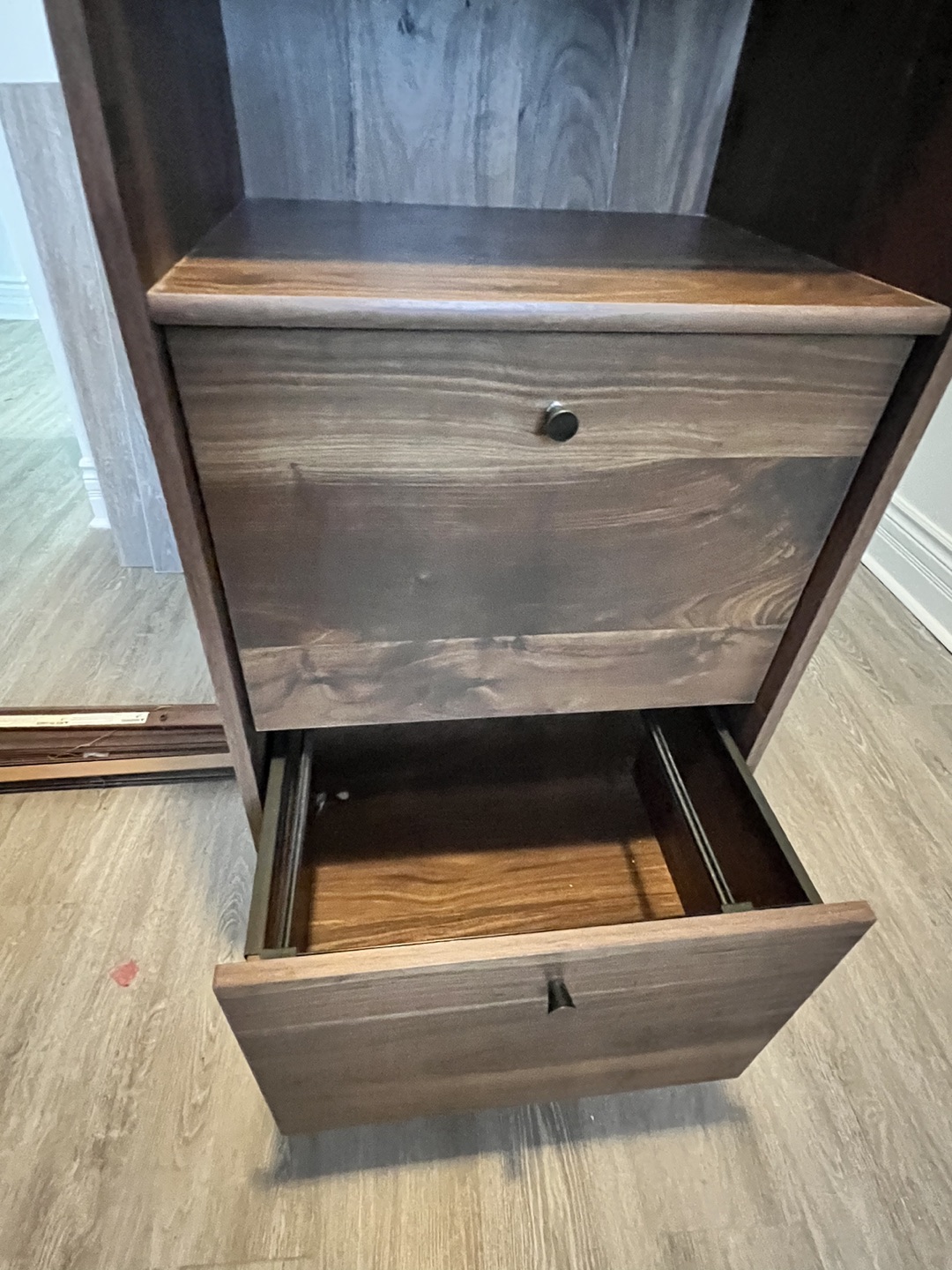 Bookcase plus filing cabinet image indicator(3)