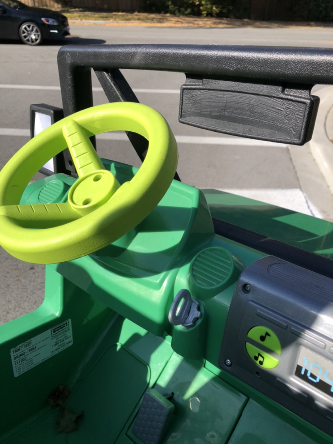 Fisher price Green Jeep - photo 3