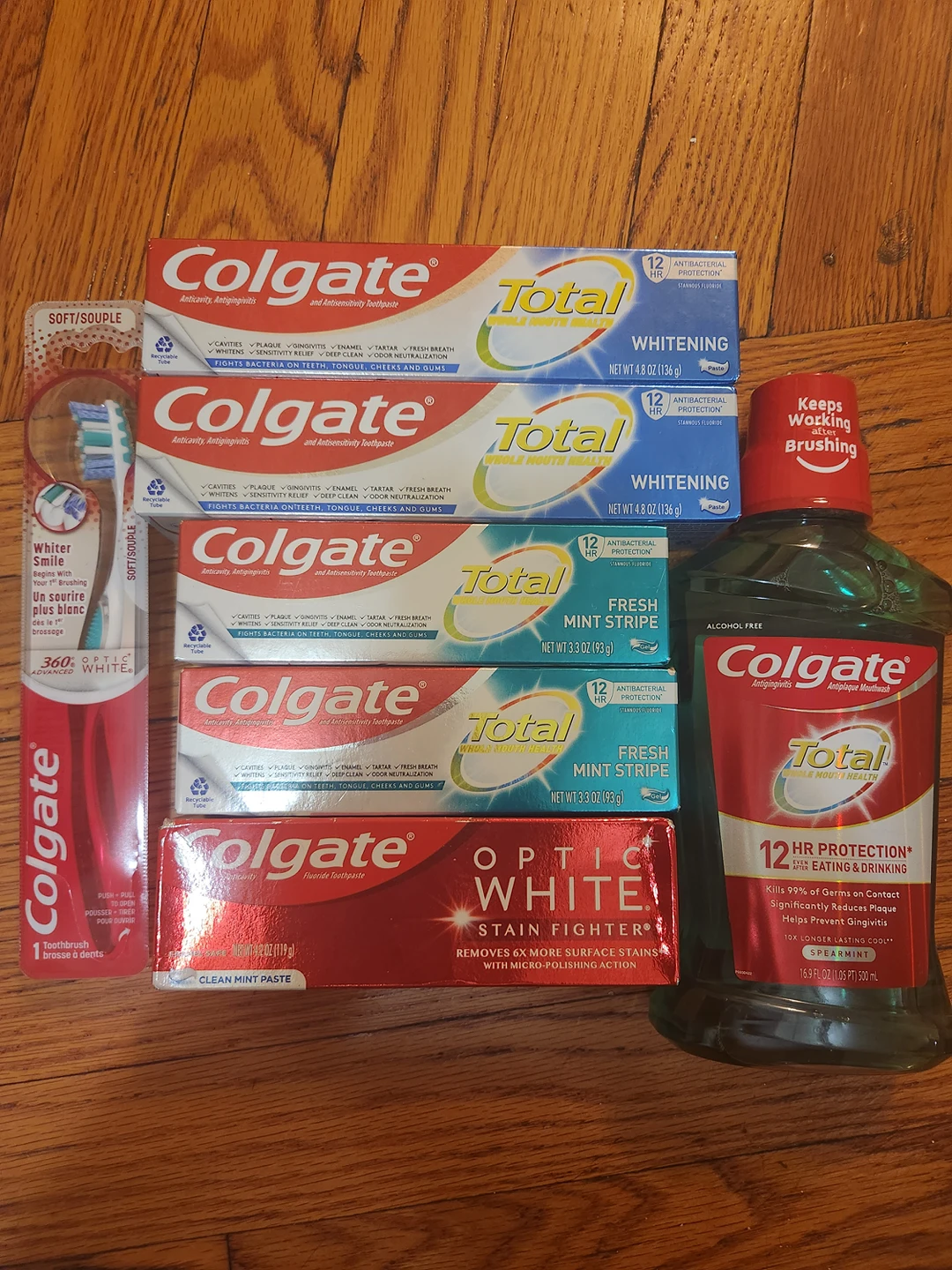 Colgate toothpaste + toothbrush + mouthwash