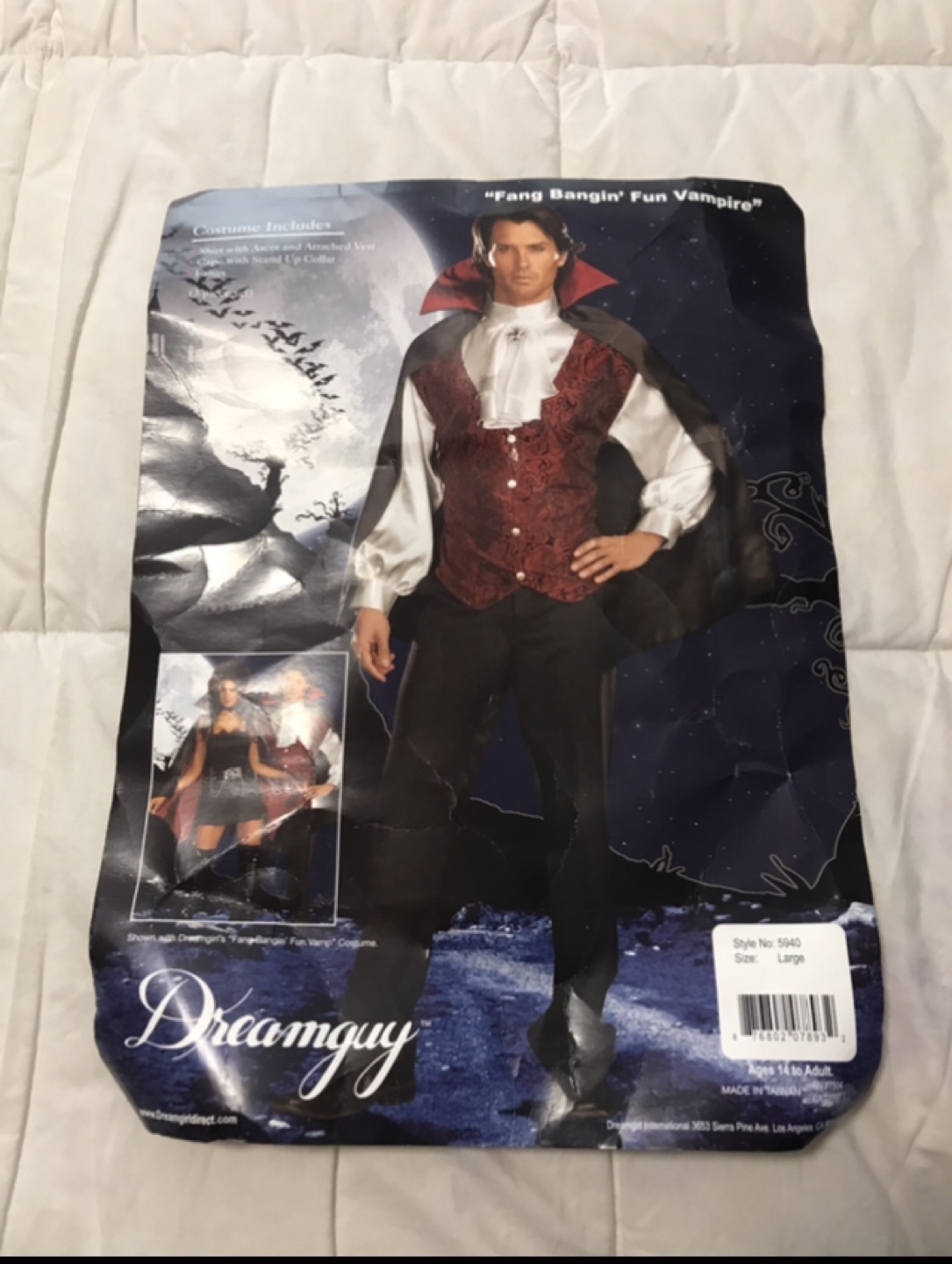 Vampire Costume image indicator(3)