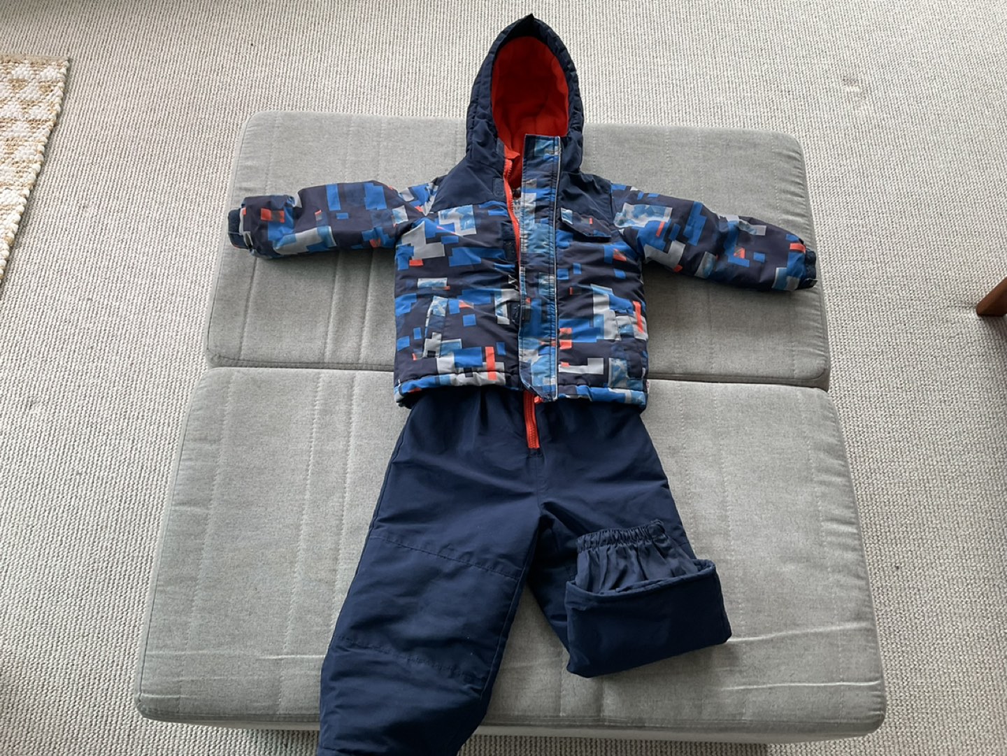 Last chance! Toddler winter jacket and bib snow pants Karrot