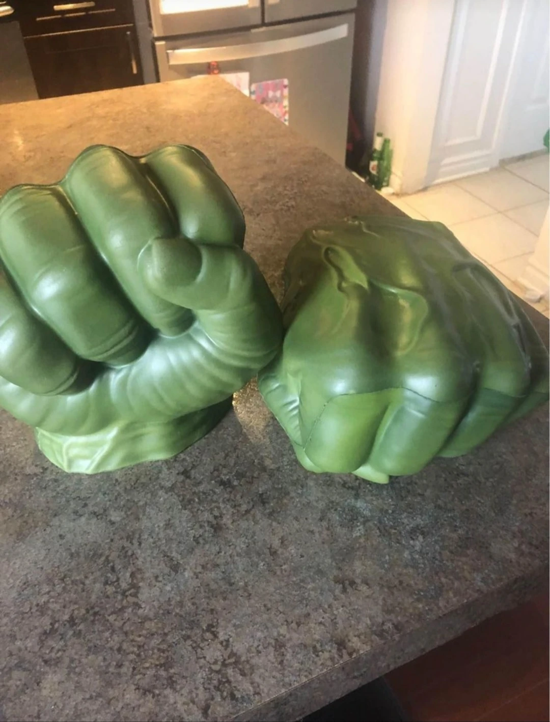 Hulk hands fists marvel costume