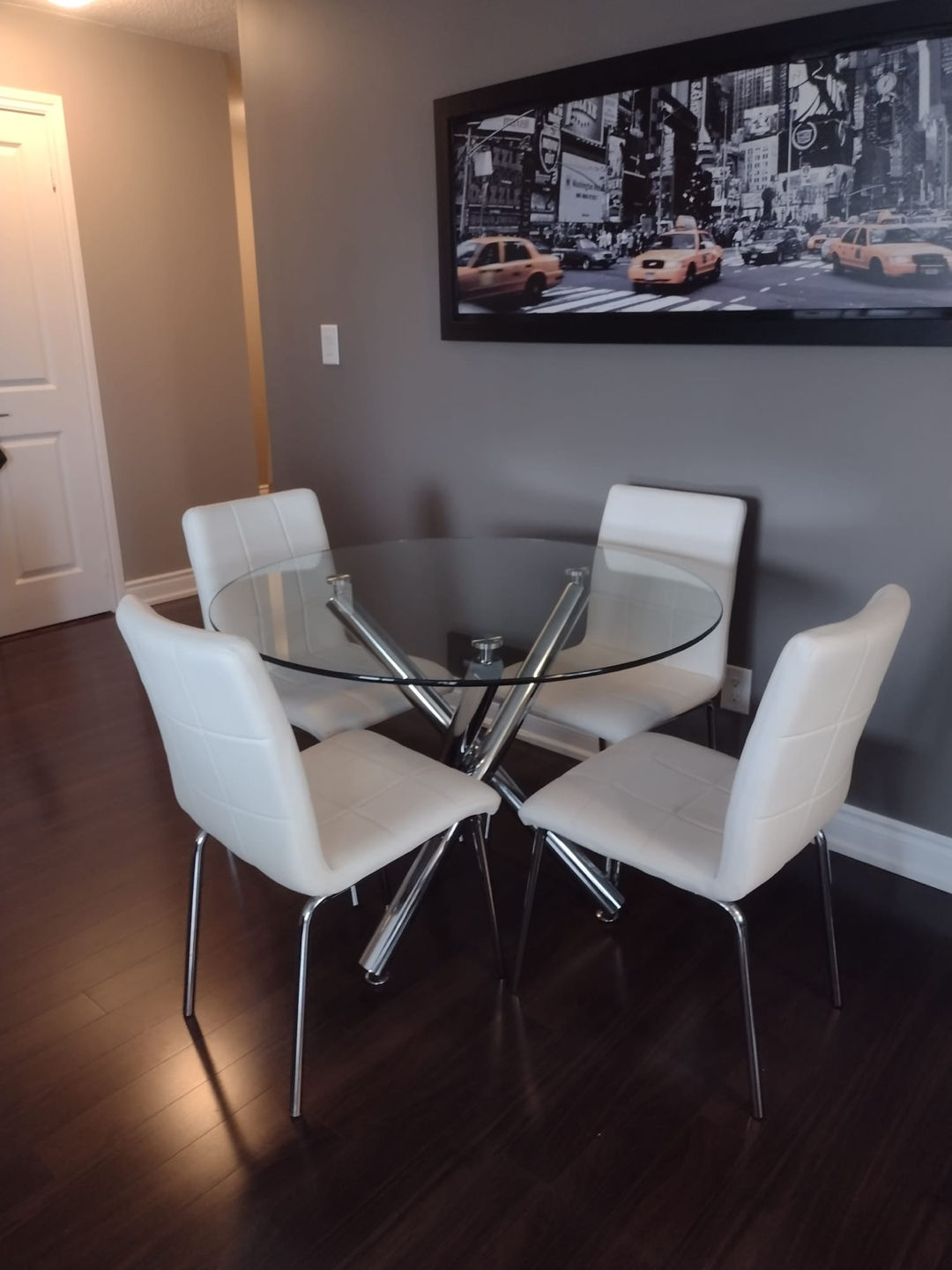 Dining table and Chairs
