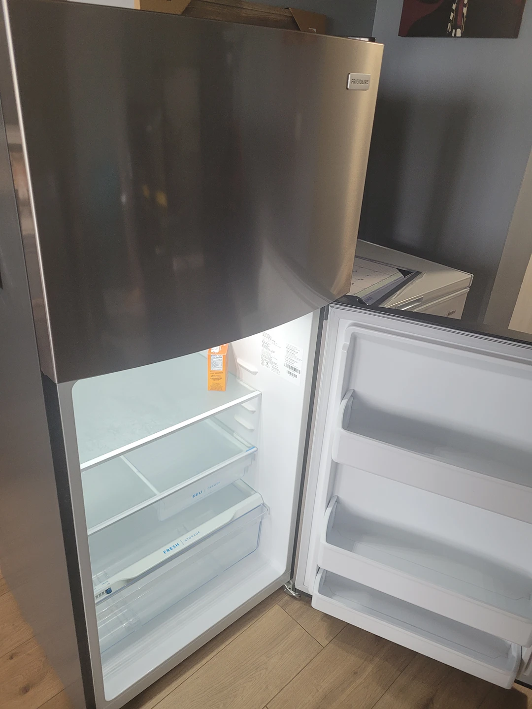 1.5 yr old Frigidaire Fridge 13 cu ft image indicator(5)