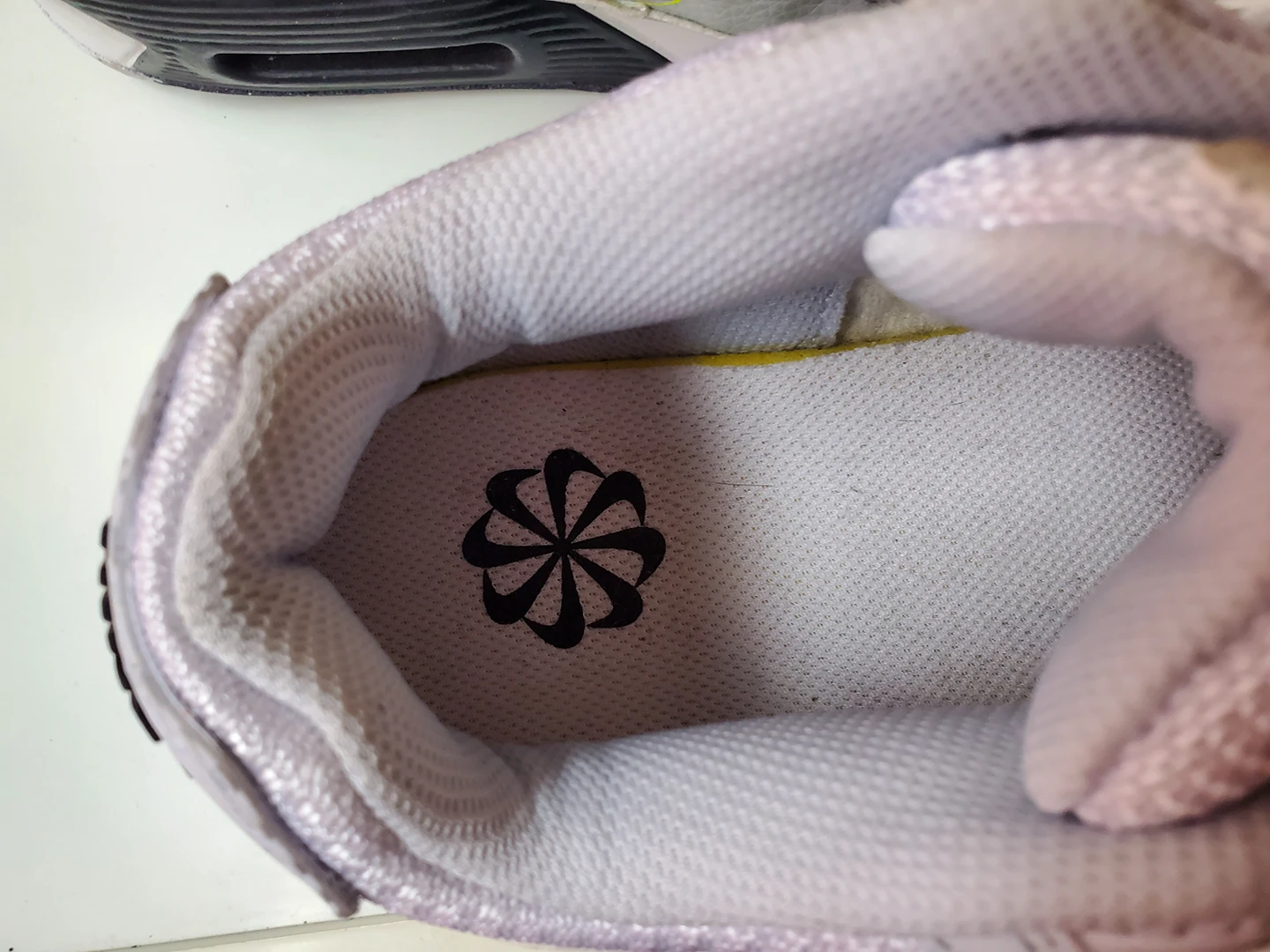 Nike Air youth sneakers - photo 3