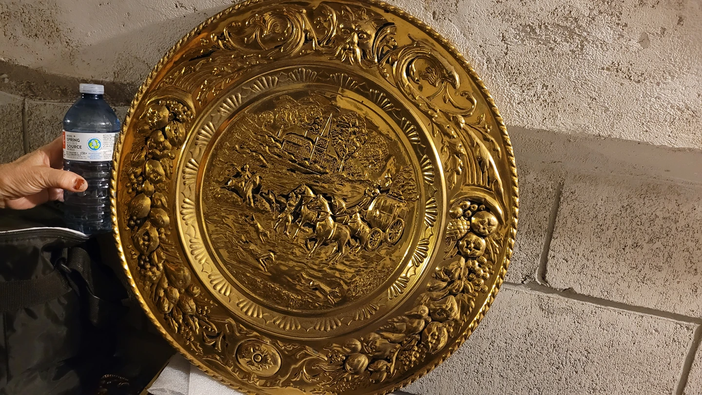 vintage Antique Brass copper hammered plates - photo 2