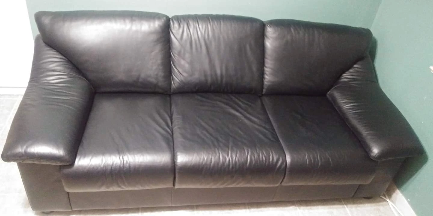 black leather pullout couch
